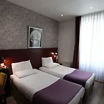 Alane Hotel