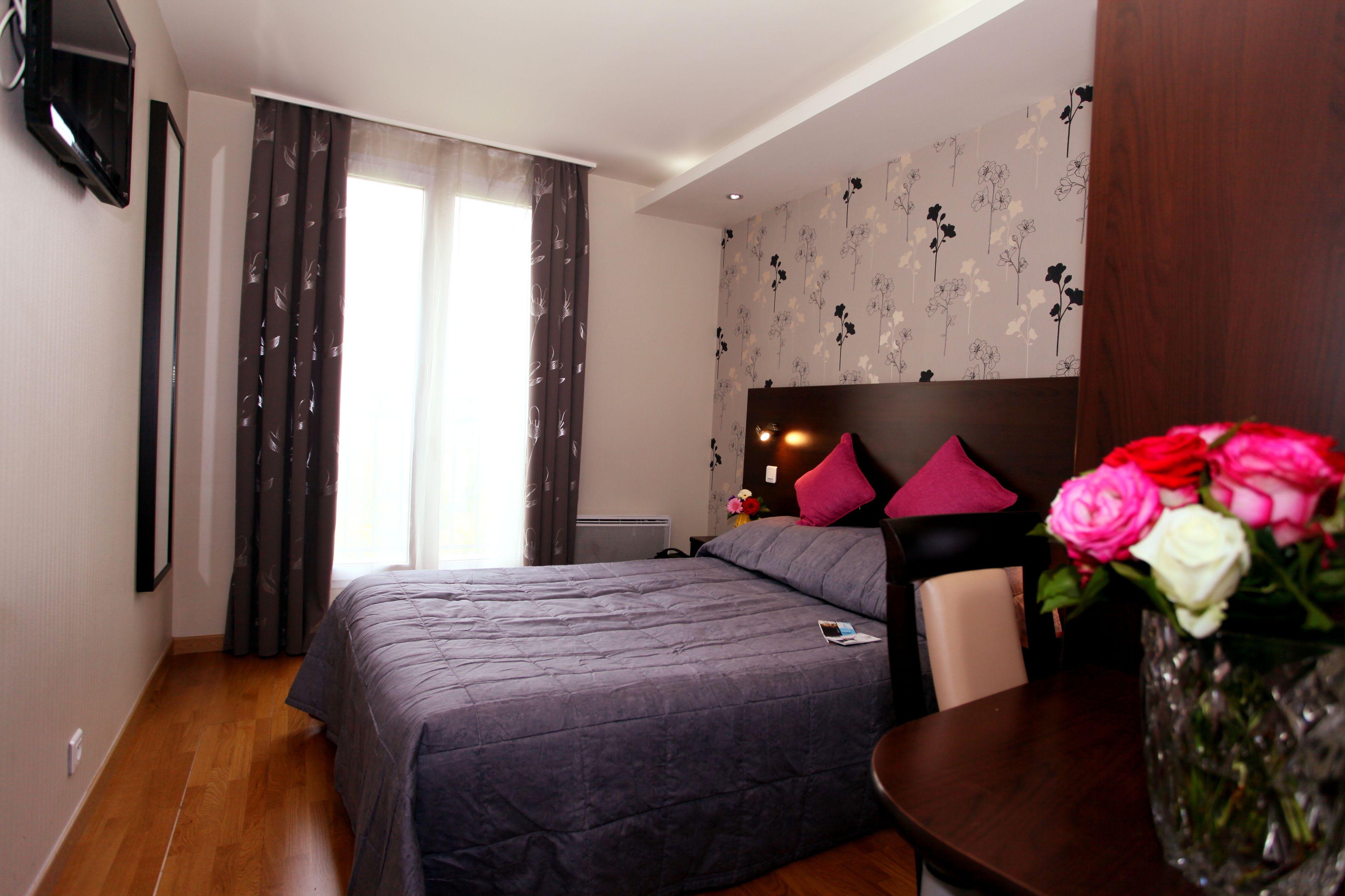 Alane 3* Paris